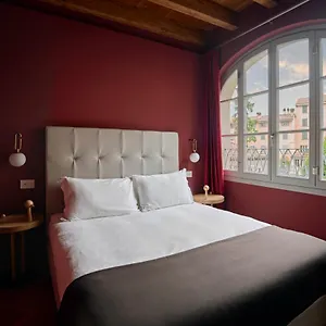 Rego - Boutique & Serenity With Some Off-site In The Heart Of Center Appartement Bergame